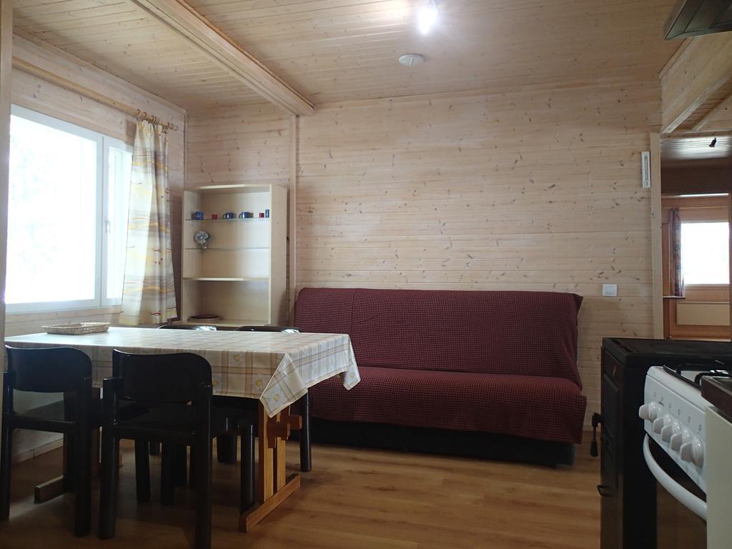 Lomasaaret Cottages Villala ภายนอก รูปภาพ